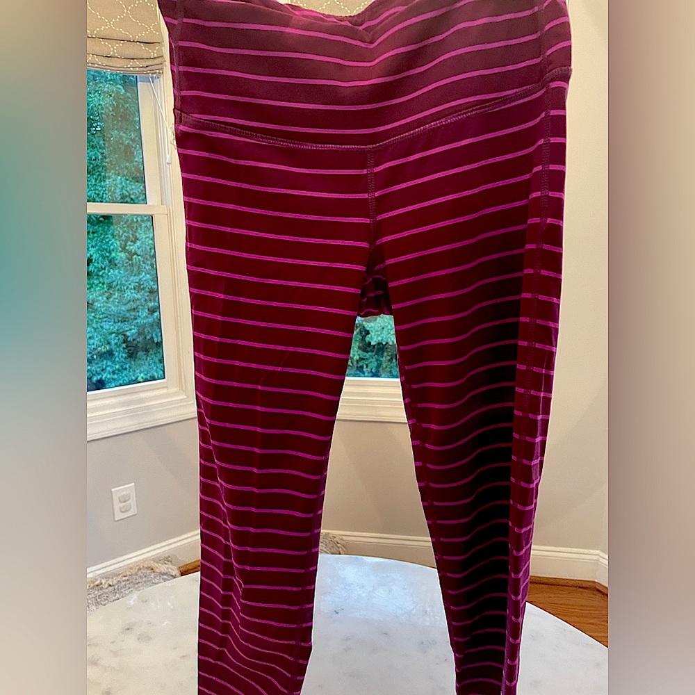 Athleta capri leggings small